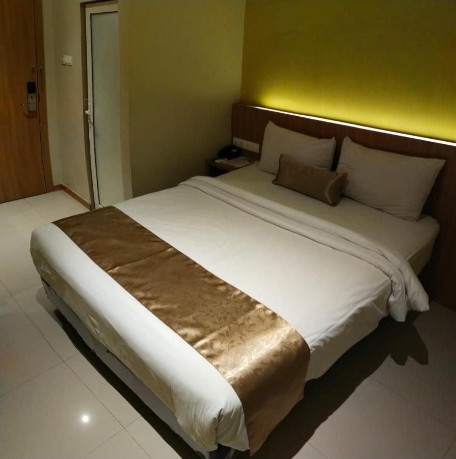 Deli Hotel Medan Ngoại thất bức ảnh
