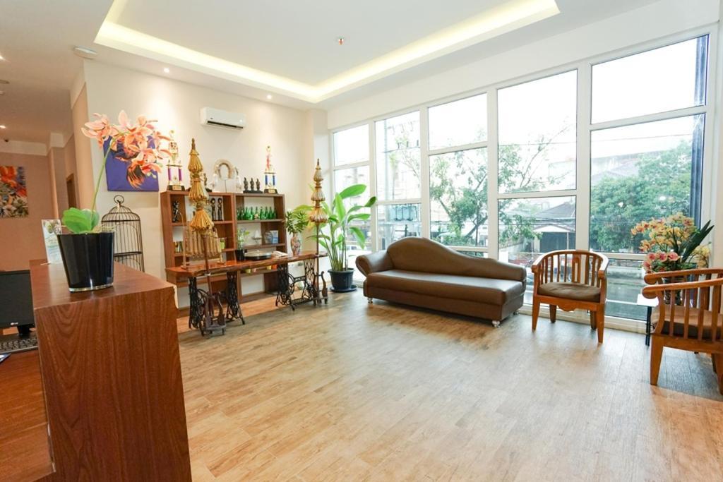 Deli Hotel Medan Ngoại thất bức ảnh