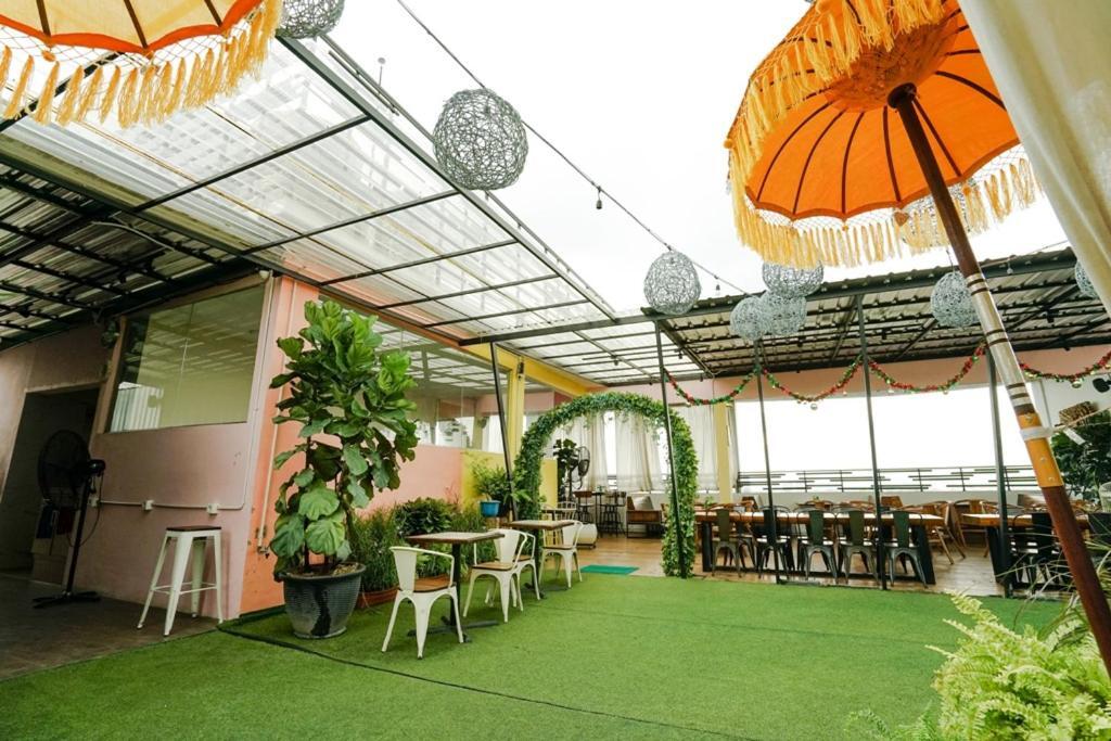 Deli Hotel Medan Ngoại thất bức ảnh