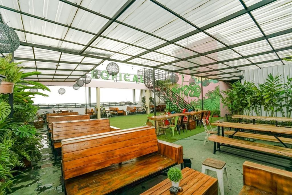Deli Hotel Medan Ngoại thất bức ảnh